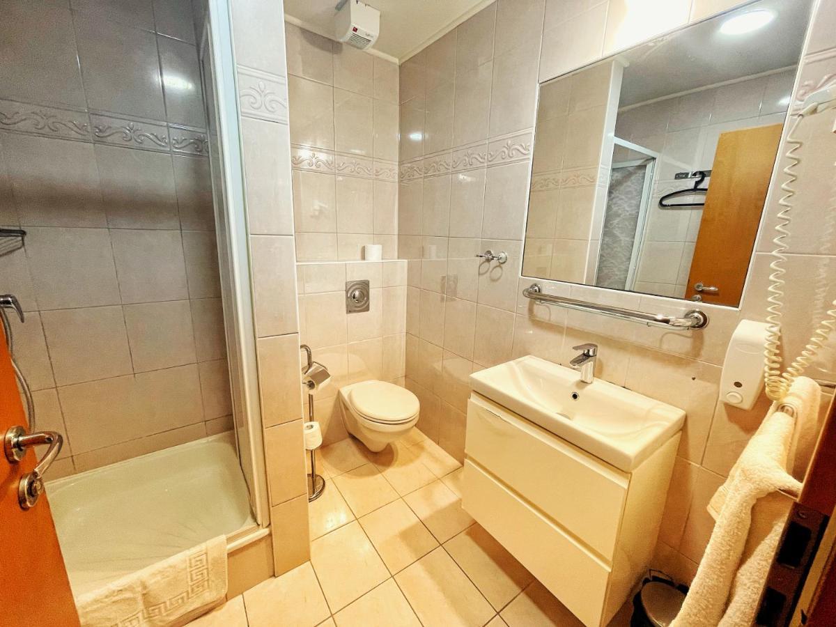 Alkotmany Vendeghaz Otel Sárvár Dış mekan fotoğraf